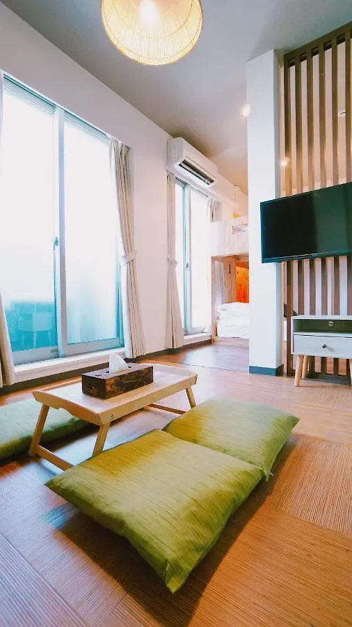 Poly Hostel Osaka